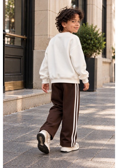 Zuzunga Unisex Çocuk Happy Yazı Baskılı Sweatshirt Ve Şerit Detaylı Bol Paça Eşofman Takımı BEYAZ