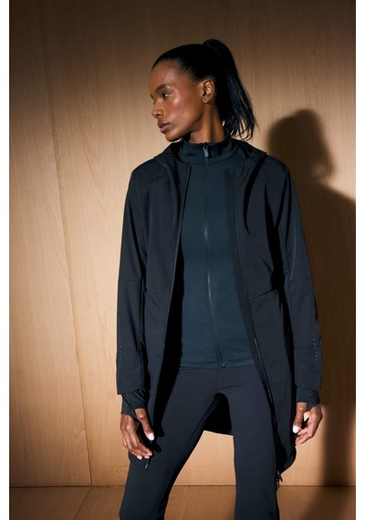 Defacto Defactofit Su Geçirmez Softshell Slim Fit Dar Kesim Kapüşonlu Fermuarlı Cepli Parka E5702ax25aubk81 Siyah