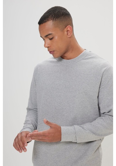 AC&Co / Altınyıldız Classics Standart Fit Normal Kesim Pamuk Bisiklet Yaka Erkek Sweatshirt Gri Melanj AC&Co / Altınyıldız Classics Standart Fit Normal Kesim Pamuk Bisiklet Yaka Erkek Sweatshirt Gri Melanj