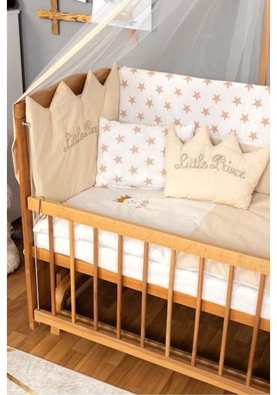 Ahşap Beşik Anne Yanı Beşik Vernikli 60x120 - Krem Nakış Erkek Uyku Seti + Yatak Ahşap
