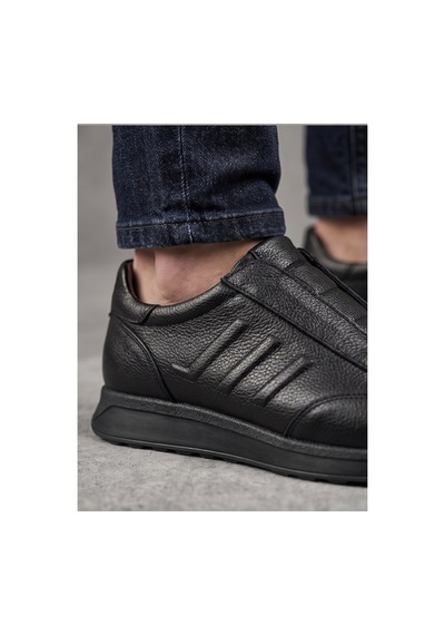 Crc Ayakkabı Büyük Beden Siyah Hakiki Deri Özel Seri Bağcıksız Kolay Giyim Günlük Erkek Sneaker Crc Ayakkabı Büyük Beden Siyah Hakiki Deri Özel Seri Bağcıksız Kolay Giyim Günlük Erkek Sneaker