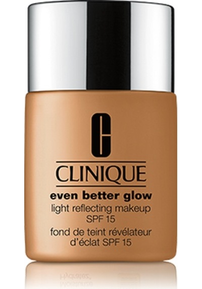 Clinique Even Better Glow Fondöten Spf15 Wn 114 Golden 30 ML