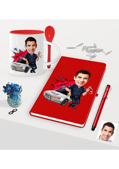 Kişiye Özel Bay Trafik Polisi Karikatürlü Kırmızı Defter Kalem Kaşıklı Kupa Seti - 1