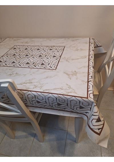Dora Pano Elyaf Tabanlı Pvc Muşamba - Desenli Silinebilir 120 X 140 Hazır Masa Örtüsü Kmp40 Kahverengi