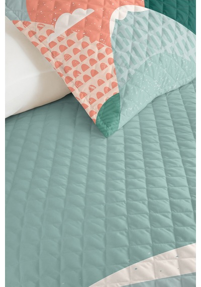 Evimde Bambaşka Dağ Temalı Mint Çocuk Odası Tek Kişilik Pike Takımı-geometrik Somon 160x220 CM Kapitone Yatak Örtüsü Evimde Bambaşka Dağ Temalı Mint Çocuk Odası Tek Kişilik Pike Takımı-geometrik Somon 160x220 CM Kapitone Yatak Örtüsü