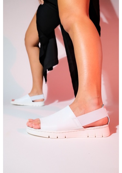 Luvishoes Londoi Beyaz Cilt Hakiki Deri Lastikli Kadın Sandalet Beyaz