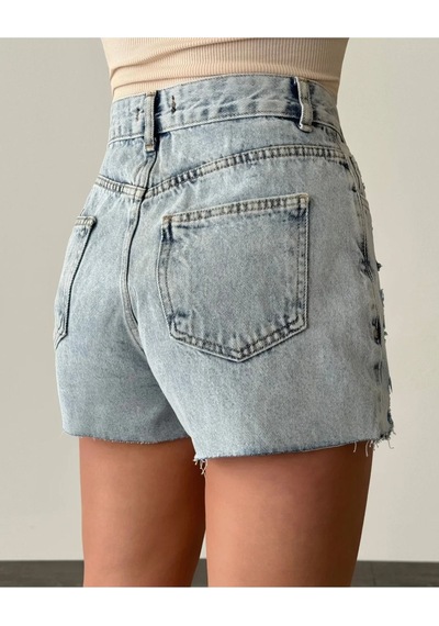 Fashion Cocktail Yırtık Sökük Detaylı Cepli Eskitme Taşlama Püsküllü Cepli Yüksek Bel Kadın Denim Kot Şort Açık Mavi Fashion Cocktail Yırtık Sökük Detaylı Cepli Eskitme Taşlama Püsküllü Cepli Yüksek Bel Kadın Denim Kot Şort Açık Mavi