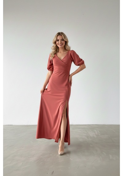 Defymoda Kadın Yırtmaçlı Şık Tasarım Krep Elbise Pembe