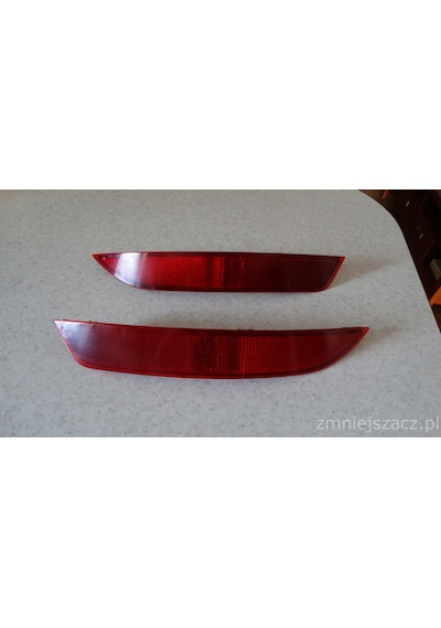 Jetta Arka Tampon Reflektörü 2011-2015 Arası Jetta Reflektör 5C6945106 Arka Sağ Yolcu Tarafi
