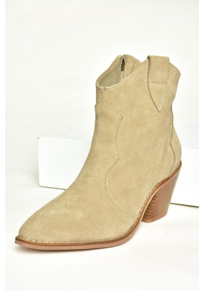 Fox Shoes T380082502 Bej Süet Kovboy Model Kalın Topuklu Kadın Bot Bej-süet Bej