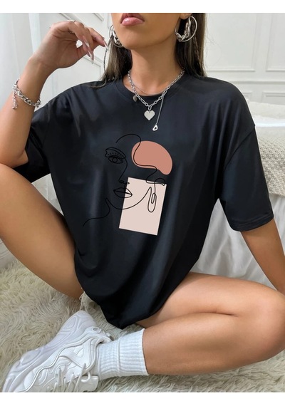 Uyguntarz Unisex Love Me More Baskılı Tasarım Tshirt Siyah