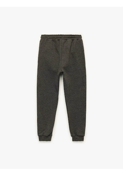 Koton Şardonlu Baskılı Jogger Antrasit Erkek Çocuk Eşofman Altı 6wkb40096tk Antrasit Koton Şardonlu Baskılı Jogger Antrasit Erkek Çocuk Eşofman Altı 6wkb40096tk Antrasit