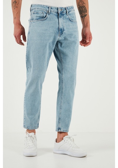 Buratti Streç Pamuklu Slim Fit Normal Bel Boru Paça Jeans Erkek Kot Pantolon 5900S601Milano Açık Mavi Buratti Streç Pamuklu Slim Fit Normal Bel Boru Paça Jeans Erkek Kot Pantolon 5900S601Milano Açık Mavi
