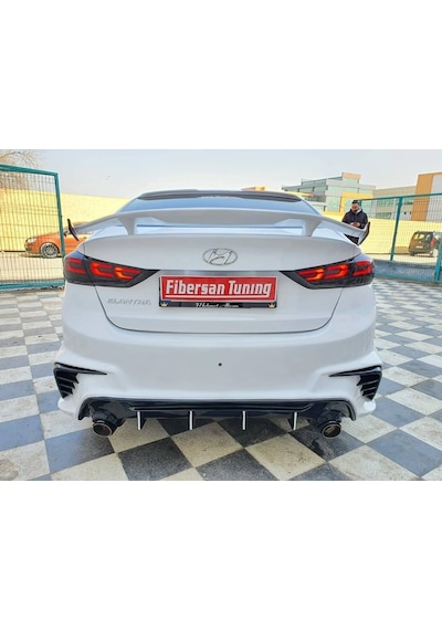 Hyundai Elentra 2016... Ft Body Kit-fibersan Tuning