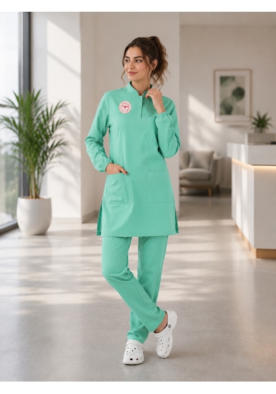 Tesettür Aile Sağlığı Forması Scrubs Likralı Takım Sağlık Bakanlığı Logolu -bermuda