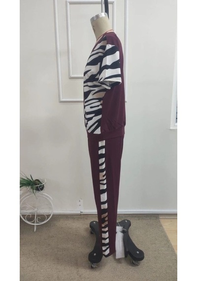 Valensdesign Kadın Kısa Kollu Bisiklet Yaka Zebra Desen Bluz Ve Pantolon Ikili Takım Bordo