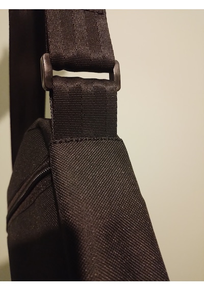 Emre Çanta Dikim Evi Unisex 4 Bölmeli Su Itici 600d Impertex Kumaş Çapraz Askılı Postacı Ve Omuz Çantası 24x15x5 Cm Siyah Emre Çanta Dikim Evi Unisex 4 Bölmeli Su Itici 600d Impertex Kumaş Çapraz Askılı Postacı Ve Omuz Çantası 24x15x5 Cm Siyah