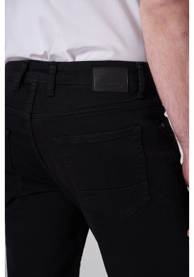 Morven Erkek Siyah Denim 5 Cep Dynamic Fit Jean 26ms003015001 Siyah