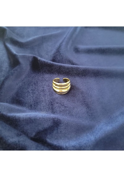 Altın Işıltı Kadın Çelik Yüzük Gold
