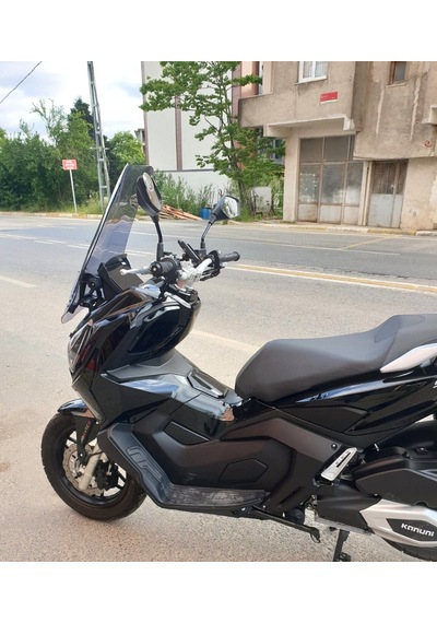 Motocam Kanuni Seha 250 Ön Cam 2022-2026 Model 75cm Füme Renkli 4mm Uzun