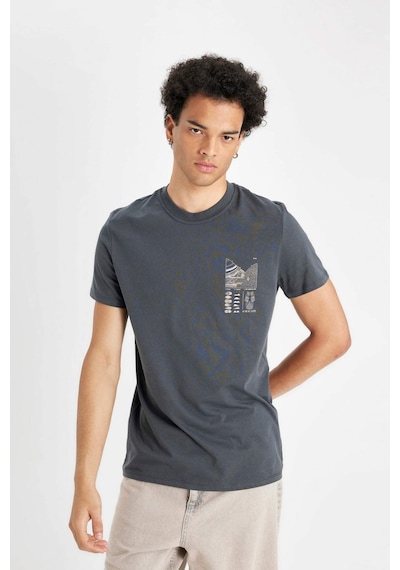DeFacto %100 Pamuk Slim Fit Dar Kesim Bisiklet Yaka Baskılı Kısa Kollu Tişört C2131AX24AUAR231 DeFacto %100 Pamuk Slim Fit Dar Kesim Bisiklet Yaka Baskılı Kısa Kollu Tişört C2131AX24AUAR231