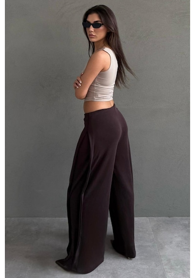Madmext Kahverengi Dökümlü Cepli Krep Kumaş Wide Leg Pantolon Mg2668 Kahverengi