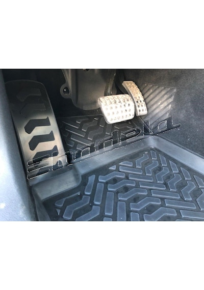 Mercedes A Serisi Havuzlu Paspas A180 A200 A45 Paspası 2013 2014