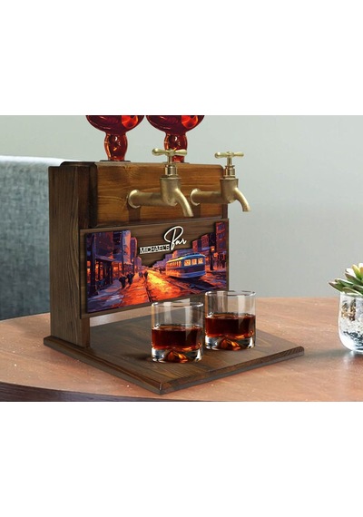 Bk Gift Kişiye Özel Kabartma Manzara Tasarımlı İsimli Çift Musluklu Doğal Ahşap İçki Standı-26, İçki Standı, Doğum Günü Hediyesi, Ev Hediyesi Bitmeyen