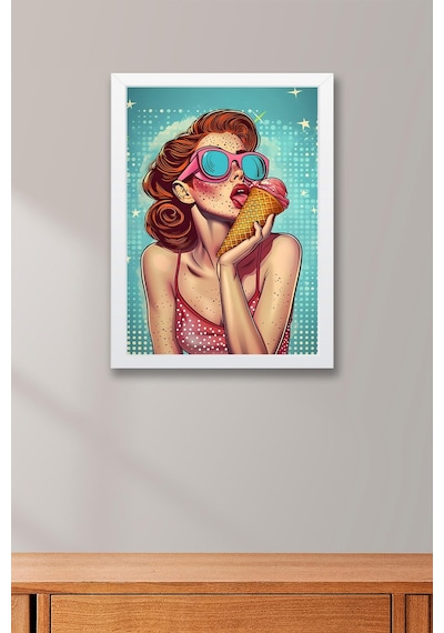 Dondurma Yiyen Kadın Çerçeveli Tablo - Pop Art Poster Tablo