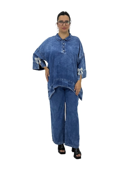 Büyük Beden Denim Tensel İnci Boncuk İşlemeli Kapri Kol Yarım Düğme Detaylı Kadın Takım Mavi Büyük Beden Denim Tensel İnci Boncuk İşlemeli Kapri Kol Yarım Düğme Detaylı Kadın Takım Mavi