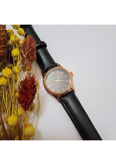 Retro Kadın Kol Saati, Vintage Minimal, Rose Gold Renk, Çizgili Kadran, Koyukahverengi Kordon Rose Gold Siyah Kordon Altın