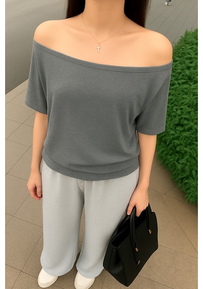 Antrasit Kadın Düşük Omuz Kayık Yaka Oversize T-shirt Antrasit