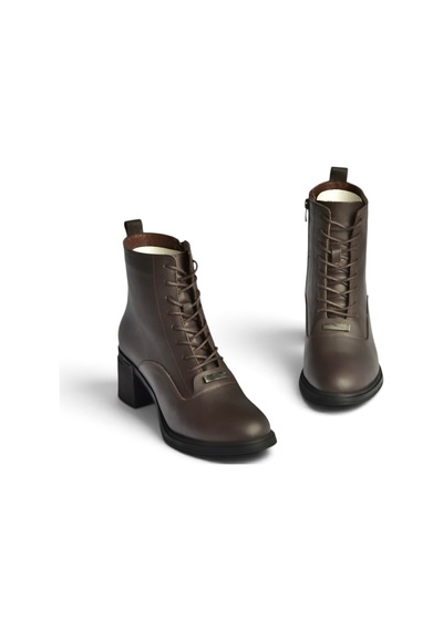 Fox Shoes Z555559203 Kahverengi Hakiki Deri Kalın Topuklu Postal Bot