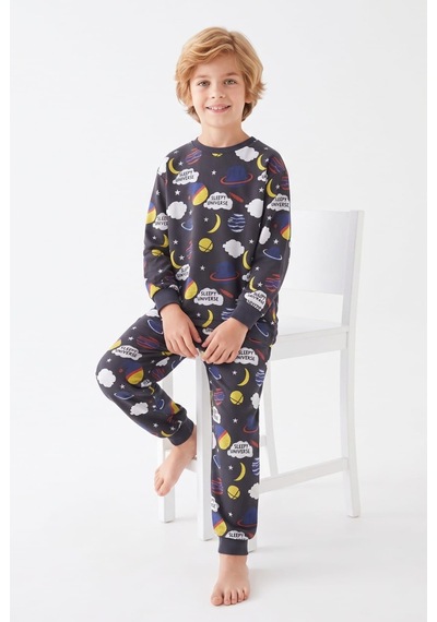Bunny Hopp %100 Pamuk Süprem Erkek Çocuk Pijama Takımı Füme Uzay Gezegen Desenli Uyku Seti Penye Bunny Hopp %100 Pamuk Süprem Erkek Çocuk Pijama Takımı Füme Uzay Gezegen Desenli Uyku Seti Penye
