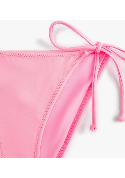 Koton Parlak Brazilian Bikini Altı Yanları Bağlama Detaylı Pembe 4sak00051mm 4SAK00051MM270 Koton Parlak Brazilian Bikini Altı Yanları Bağlama Detaylı Pembe 4sak00051mm 4SAK00051MM270