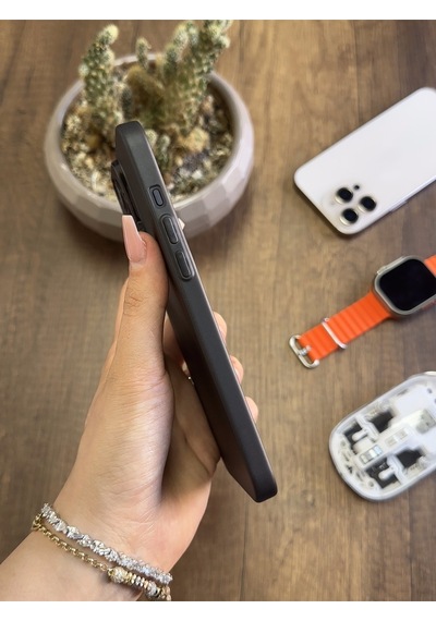 Apple iPhone 13 Pro Max Uyumlu Süper İnce Mat Ultra Thin Silikon Kılıf Buzlu Siyah