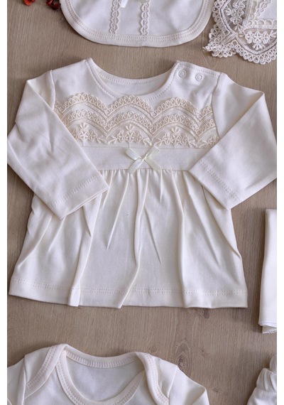 Sitilin Kız Bebek Bej Natıral Pamuk Kumaş Dantelli Lüks 10 Lu Hastane Çıkışı Defne Sabunlu Set Stl6407 Bej
