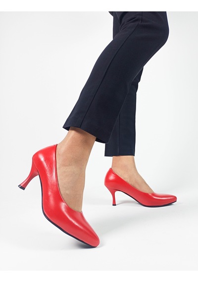 Gdt Ayakkabı Hakiki Deri Kırmızı Renk Alçak Topuk Kadın Stiletto 001