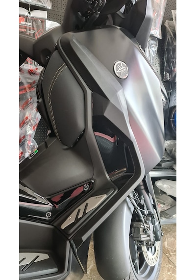 Yamaha Xmax 2023/2026 Uyumlu Ön Bacak Koruma