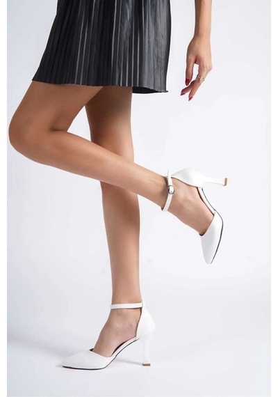 Zlato Kadın Beyaz Yüksek Stiletto İnce Topuklu Ayakkabı