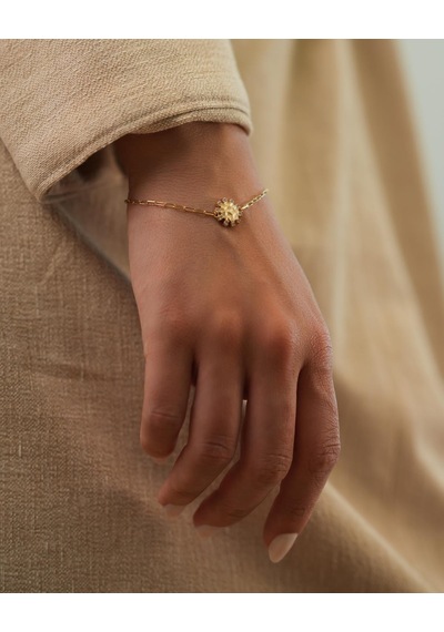 Debora Jewelry 14 Ayar Altın Güneş Detaylı Taşlı Bileklik
