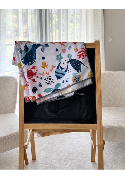 Yorni 145x100 CM Ocean, Sıvı Geçirmeyen Çok Amaçlı Aktivite Örtüsü Yer, Masa Ve Yatak İçin, Makinede Yıkanabilir