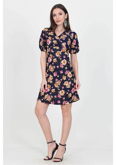 Dip Moda Kadın Kruvaze Yaka Çiçek Desenli Örme Krep Mini Elbise Nb100221 Lacivert Dip Moda Kadın Kruvaze Yaka Çiçek Desenli Örme Krep Mini Elbise Nb100221 Lacivert