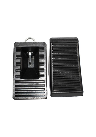 50011 Delikli Kauçuk Tekerlek Takozu 6-1/2" X 3-3/4" X 4" , 2'li Paket