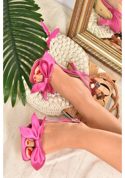 Fox Shoes Fuşya Saten Kurdele Detaylı Kadın Topuklu Ayakkabı K749384904 Fuşya