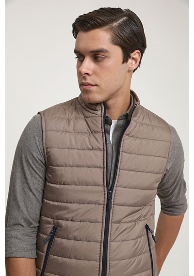 D's Damat Ds Damat Regular Fit Vizon Dik Yaka Elyaf Dolgulu Mevsimlik Fermuarlı Yelek Mont 7HF07ORT42611