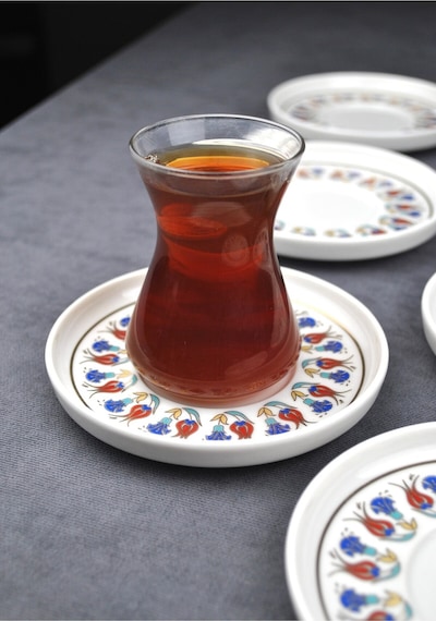 6'lı Porselen Çay Tabağı Yaldızlı Lale Motifli Gold Çay Tabak Çini Desen-tuna Lacivert