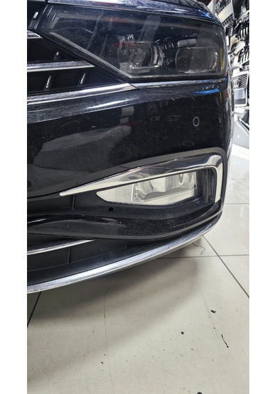 Passat B8.5 2020+sis Çerçeve Kromu