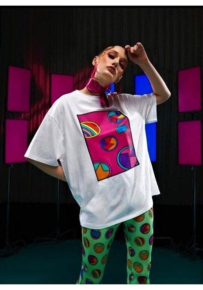 Kadın Oversize Pink Round Baskılı Beyaz T-shirt Beyaz