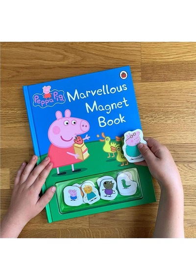 Peppa Pig: Marvellous Magnet Book